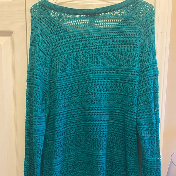 Blue long sleeve sweater - Picture 2 of 3